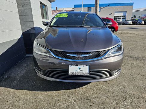 Used 2015 Chrysler 200 LX image 2