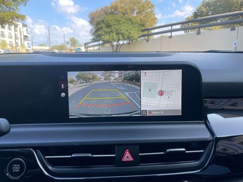 Used 2025 Kia Seltos S image 17