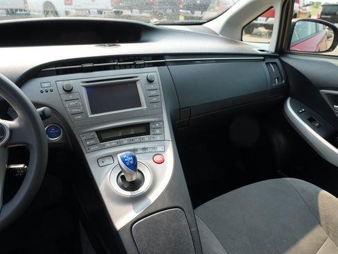 Used 2012 Toyota Prius Two FWD image 21