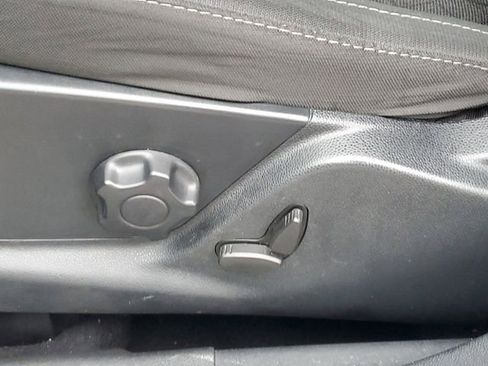 Used 2020 Ford EcoSport SE image 23