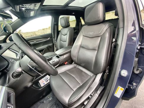 Certified 2025 Cadillac XT5 Sportv AWD/4WD image 20