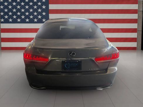 Used 2018 Lexus LS 500 w/ Interior Upgrade Package RWD image 22
