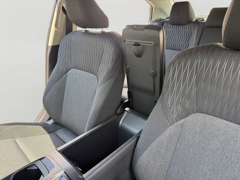Used 2025 Toyota Camry LE w/ Convenience Package FWD image 19