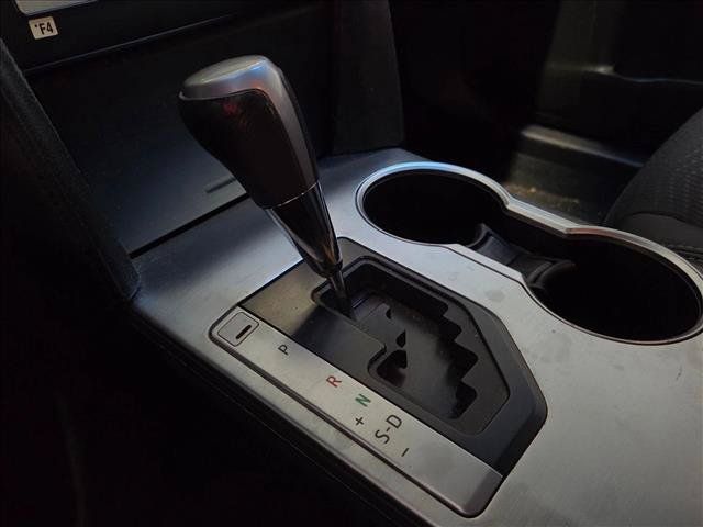 Used 2013 Toyota Camry SE FWD image 13