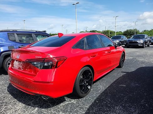 Used 2024 Honda Civic Sport image 2