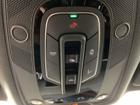 Used 2023 Audi Q5 2.0T Prestige w/ Prestige Package image 24