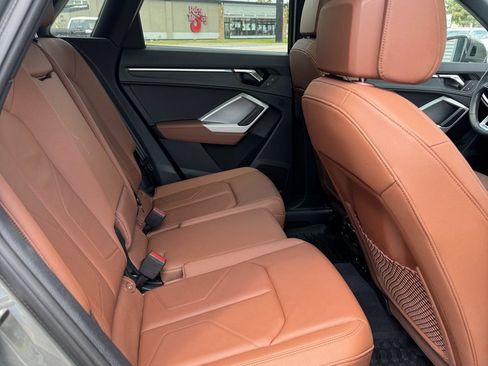 Used 2024 Audi Q3 2.0T Premium Plus image 13