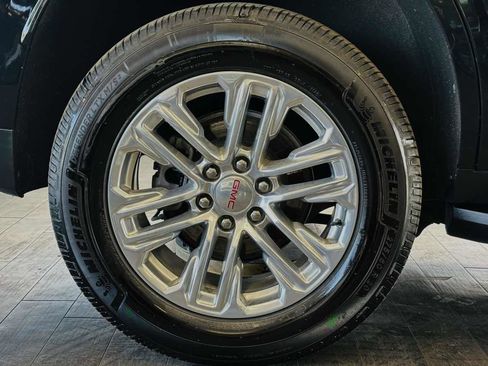Used 2023 GMC Yukon SLT AWD/4WD image 23