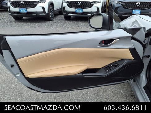 Certified 2025 MAZDA MX-5 Miata Grand Touring w/ Weather Package RWD image 9