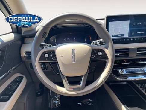 Used 2024 Lincoln Corsair AWD w/ Equipment Group 101A image 15