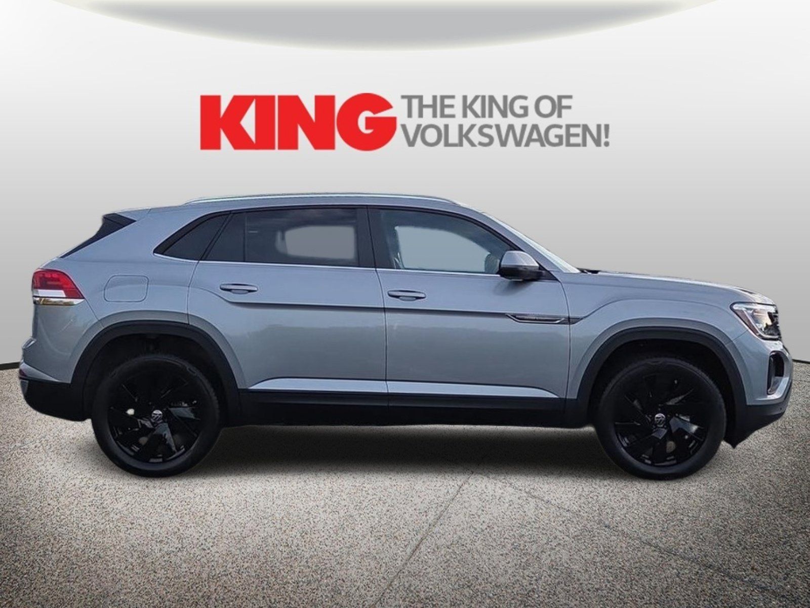 New 2026 Volkswagen Atlas Cross Sport SE AWD/4WD image 2