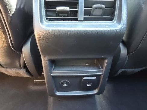 Used 2023 Ford Edge ST-Line AWD/4WD image 40