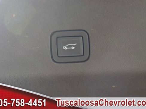 Used 2021 Chevrolet Tahoe LT w/ LT Signature Package RWD image 9