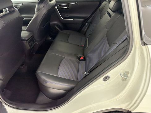 Used 2022 Toyota RAV4 XSE AWD/4WD image 21