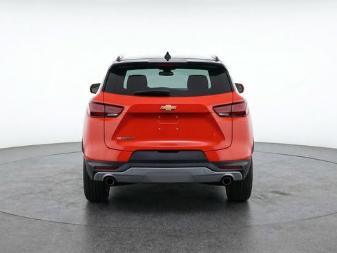Used 2025 Chevrolet Blazer LT image 7