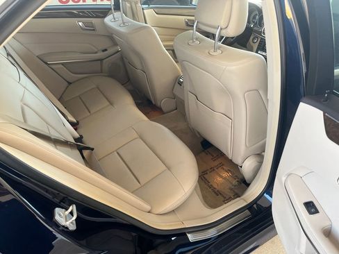 Used 2014 Mercedes-Benz E 350 Sedan image 25