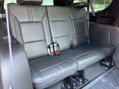 Used 2023 Chevrolet Suburban RST w/ Sport Performance Package image 22