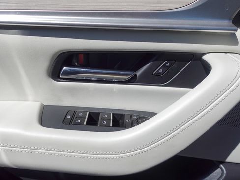 Certified 2024 MAZDA CX-90 Plug-In Hybrid w/ Premium Plus AWD/4WD image 17