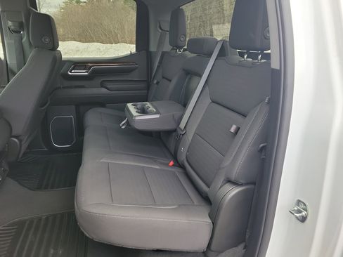 Used 2023 GMC Sierra 1500 Elevation image 16