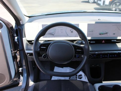 Used 2024 Hyundai Ioniq 5 SEL RWD image 17