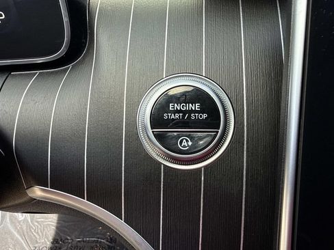 Used 2023 Mercedes-Benz C 300 Sedan image 31