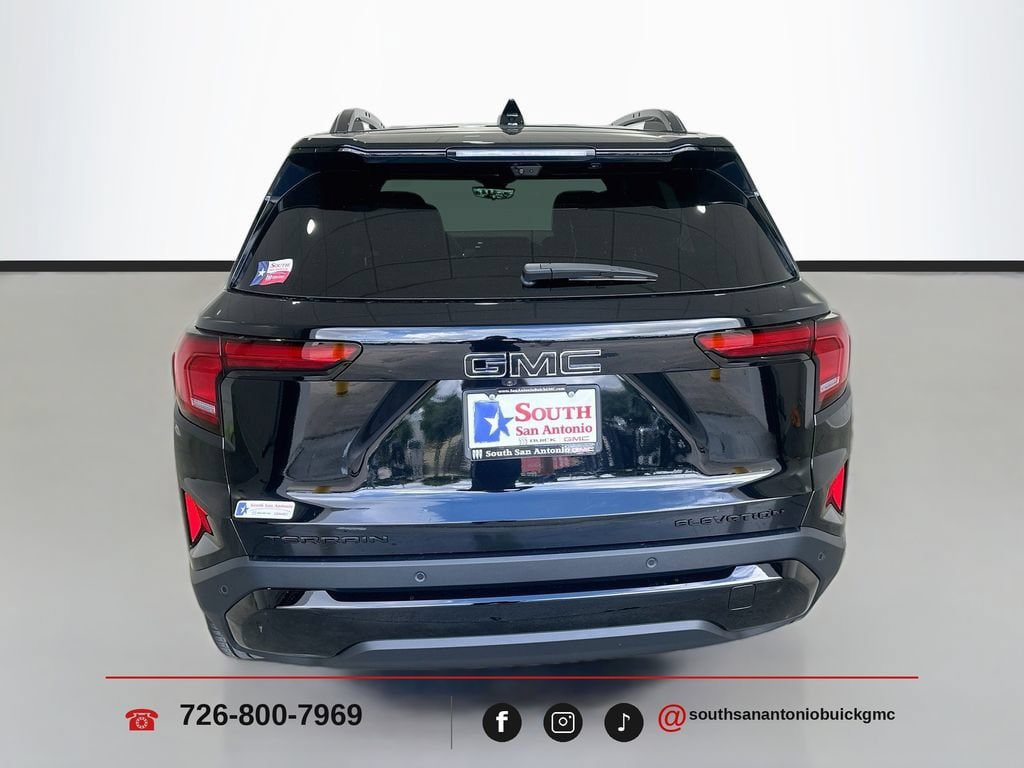 New 2027 GMC Terrain Elevation w/ Elevation Premium Package FWD image 7