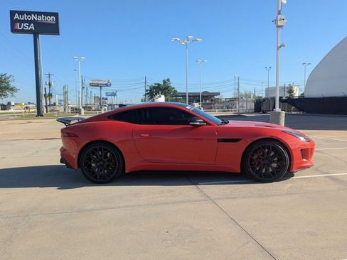 Used 2016 Jaguar F-TYPE R image 4