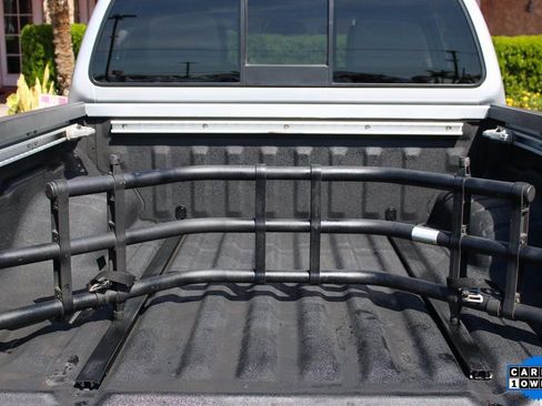 Used 2021 Nissan Frontier PRO-4X w/ Pro-4x Utility Package AWD/4WD image 10