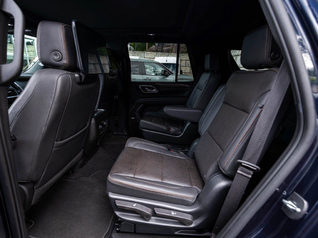 Used 2023 Chevrolet Tahoe High Country RWD image 26