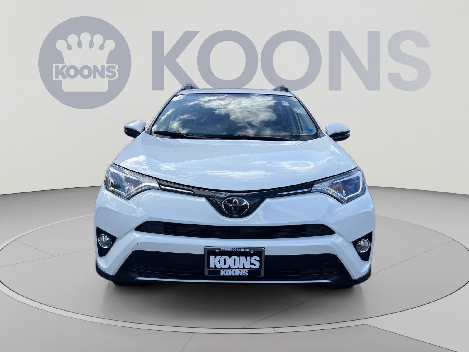 Used 2018 Toyota RAV4 XLE w/ Plus Extra Value Package AWD/4WD image 10