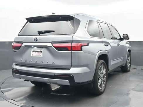 Used 2024 Toyota Sequoia Capstone RWD image 6