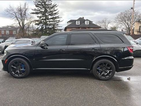 Used 2022 Dodge Durango R/T w/ Tow 'N Go Package image 9