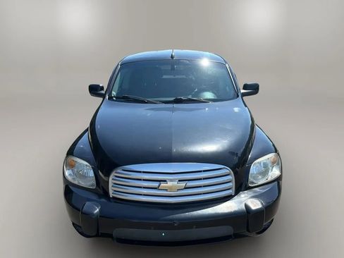 Used 2010 Chevrolet HHR LT FWD image 2