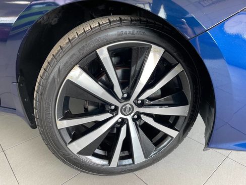 Used 2022 Nissan Altima 2.5 SR image 9