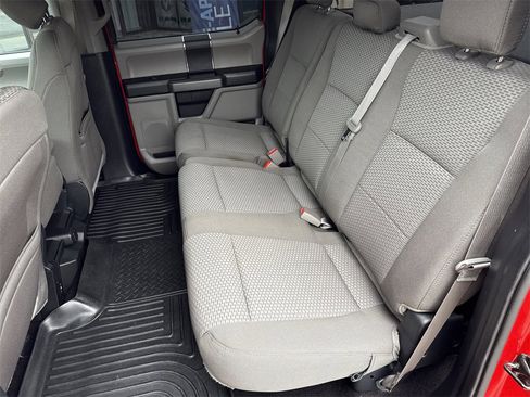 Used 2020 Ford F150 XLT image 35