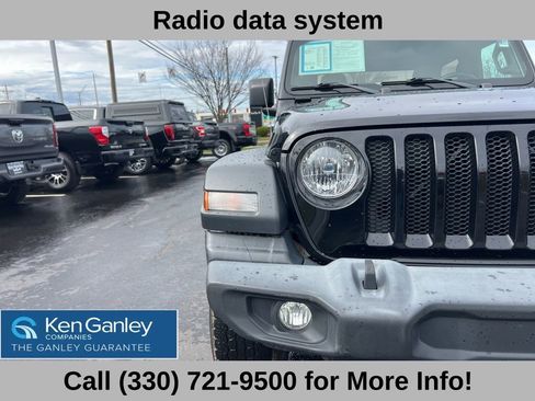 Used 2019 Jeep Wrangler Sport S image 17