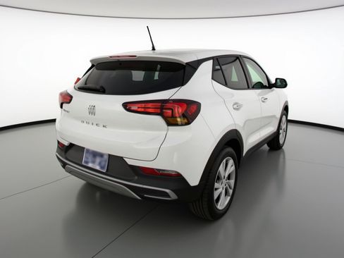 Used 2025 Buick Encore GX Preferred FWD image 9