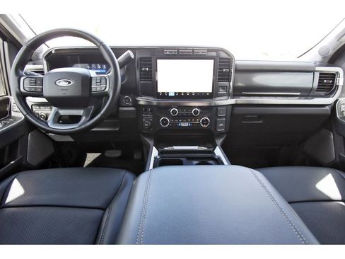 Used 2024 Ford F250 Lariat image 12