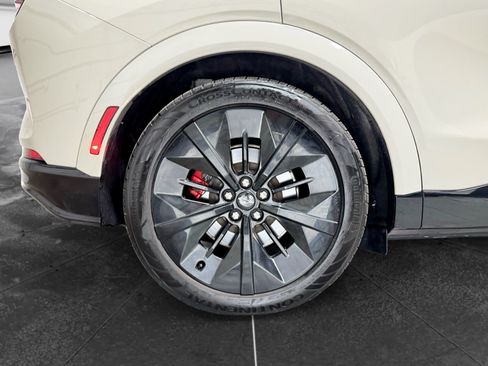 Used 2025 Ford Mustang Mach-E GT AWD/4WD image 36
