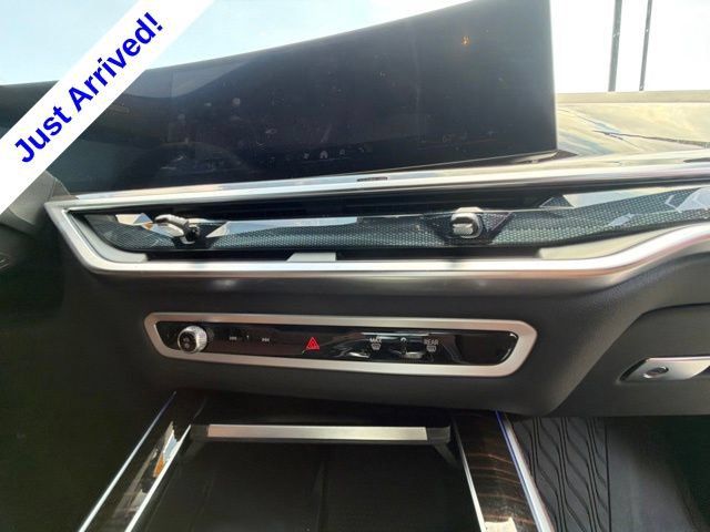 Used 2026 BMW X5 xDrive40i AWD/4WD image 30