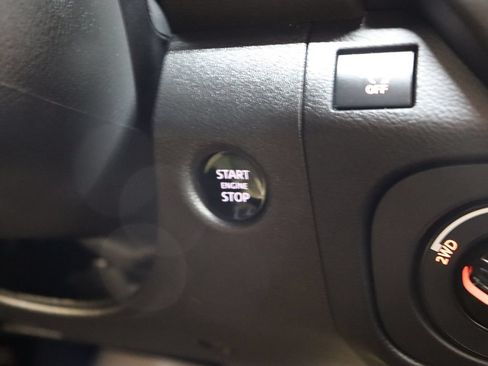 Used 2026 Nissan Frontier PRO-4X w/ Pro-4x Convenience Package AWD/4WD image 54