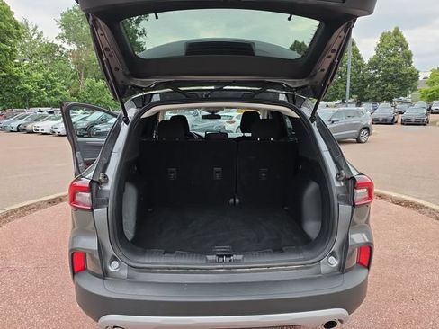 Used 2025 Ford Escape Active AWD/4WD image 19