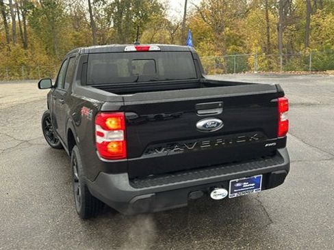 Certified 2022 Ford Maverick XLT w/ Equipment Group 300A Standard image 5