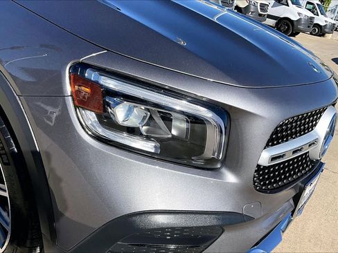 Used 2022 Mercedes-Benz GLB 250 image 21