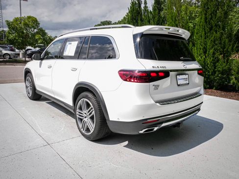 Used 2025 Mercedes-Benz GLS 450 4MATIC image 8