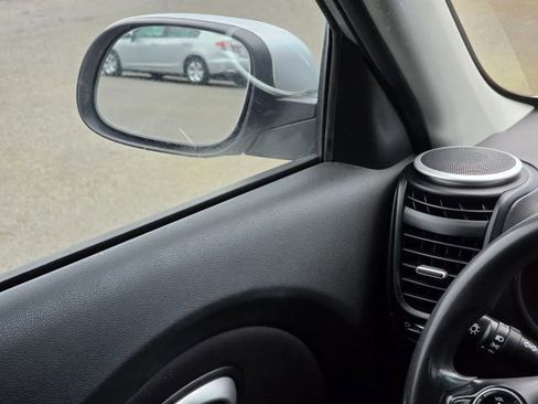 Used 2015 Kia Soul image 12