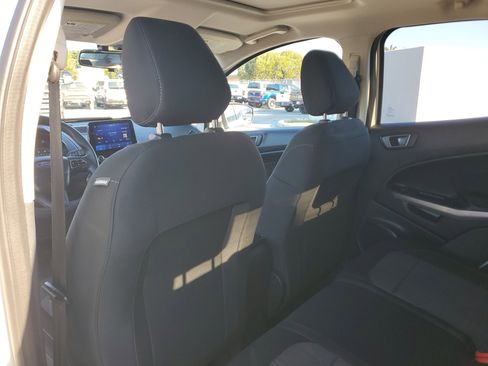 Used 2021 Ford EcoSport SE image 13