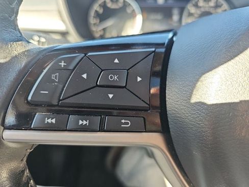 Used 2024 Nissan Altima 2.5 SV w/ SV Premium Package AWD/4WD image 23