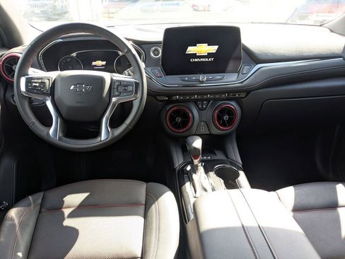 Used 2025 Chevrolet Blazer RS FWD image 26