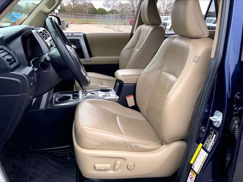 Used 2015 Toyota 4Runner Limited image 7